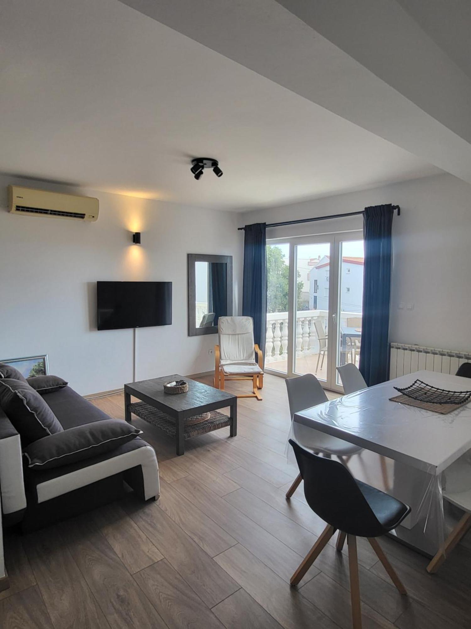 Apartment Gabrijel Sveti Filip i Jakov Exterior foto